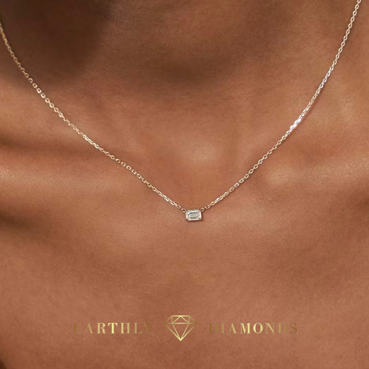 Emerald Horizontal Diamond Necklace