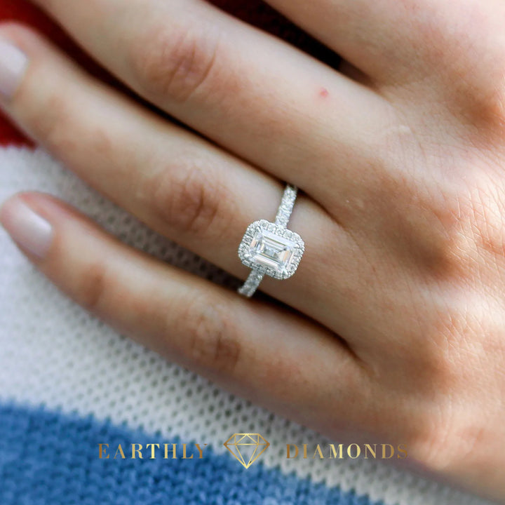 1Ct Halo Emerald Diamond Pave Ring