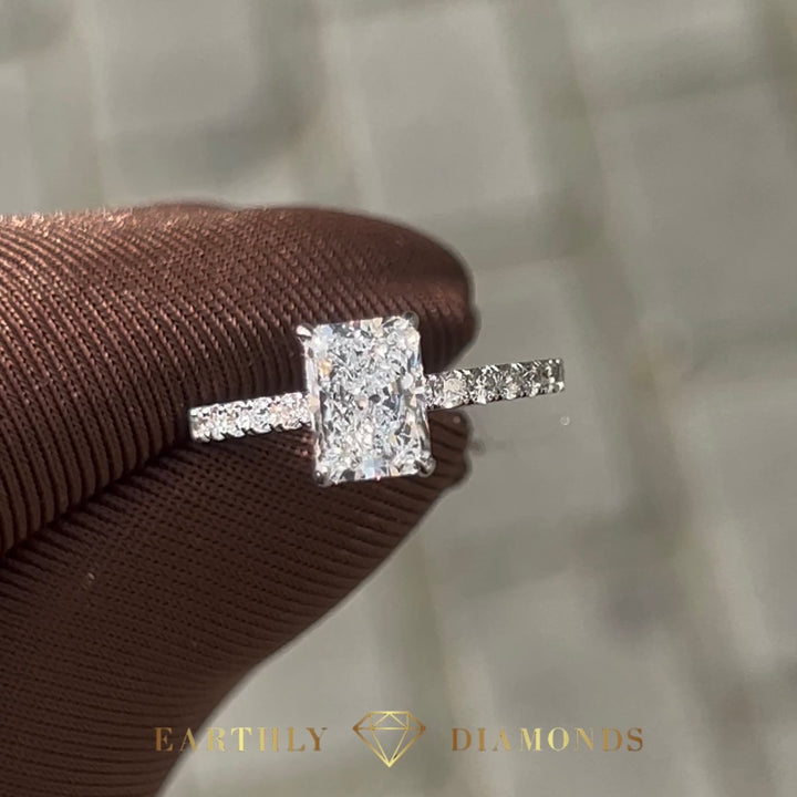 1ct Radiant with side diamonds ring