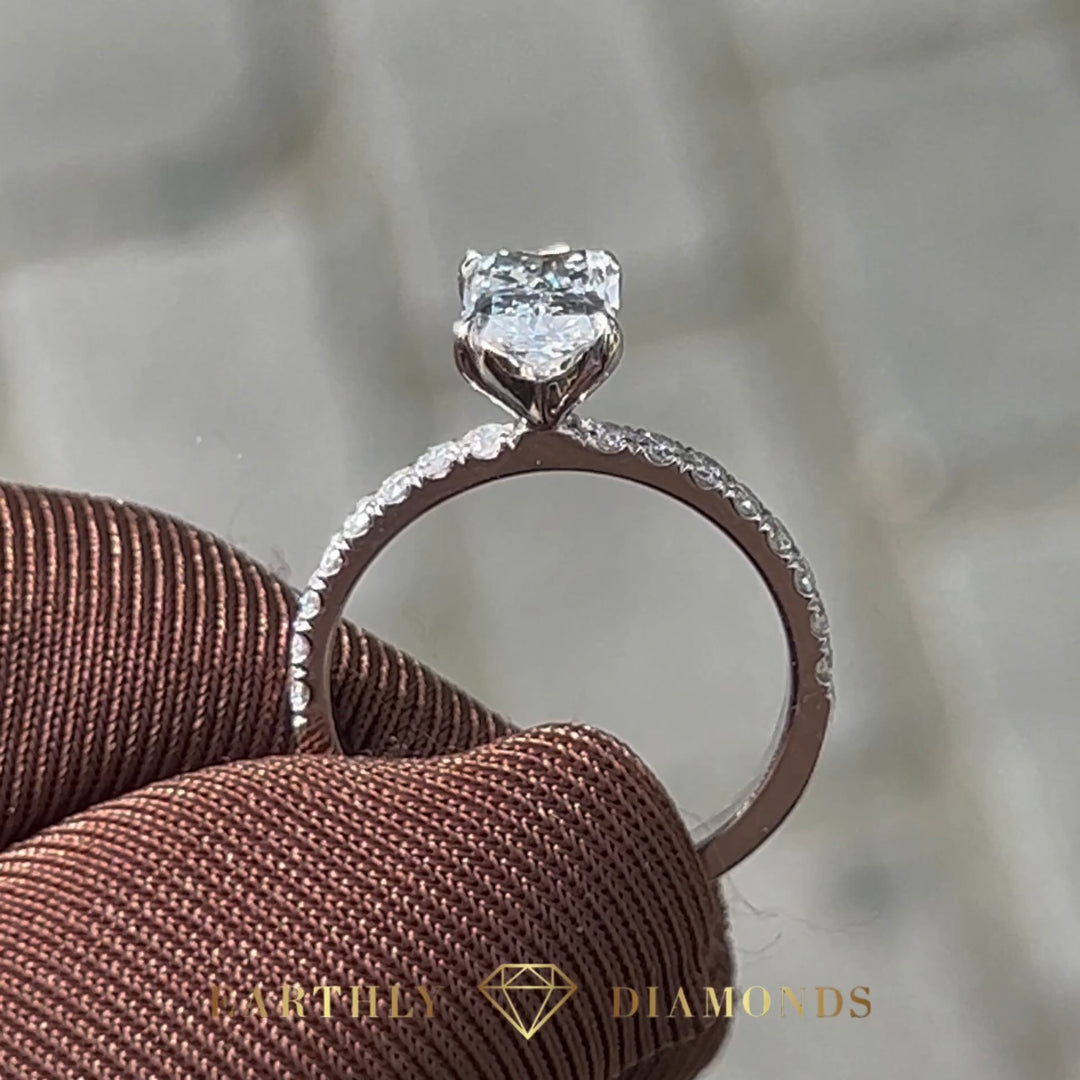 1ct Radiant with side diamonds ring