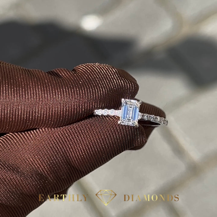 1Ct Emerald With Side And Hidden Halo Diamonds Ring