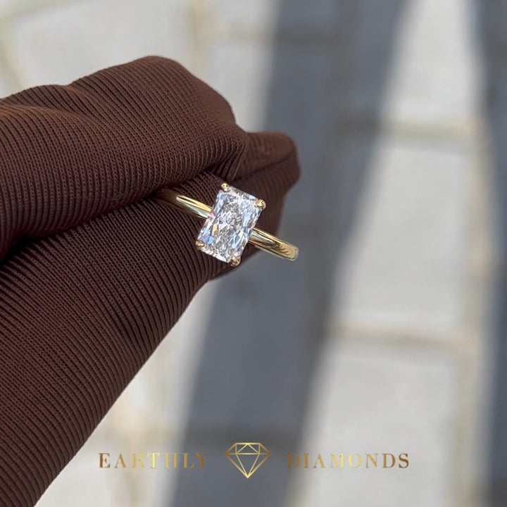 1CT Solitaire with halo Radiant Ring